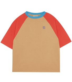 Color block red T-shirt
